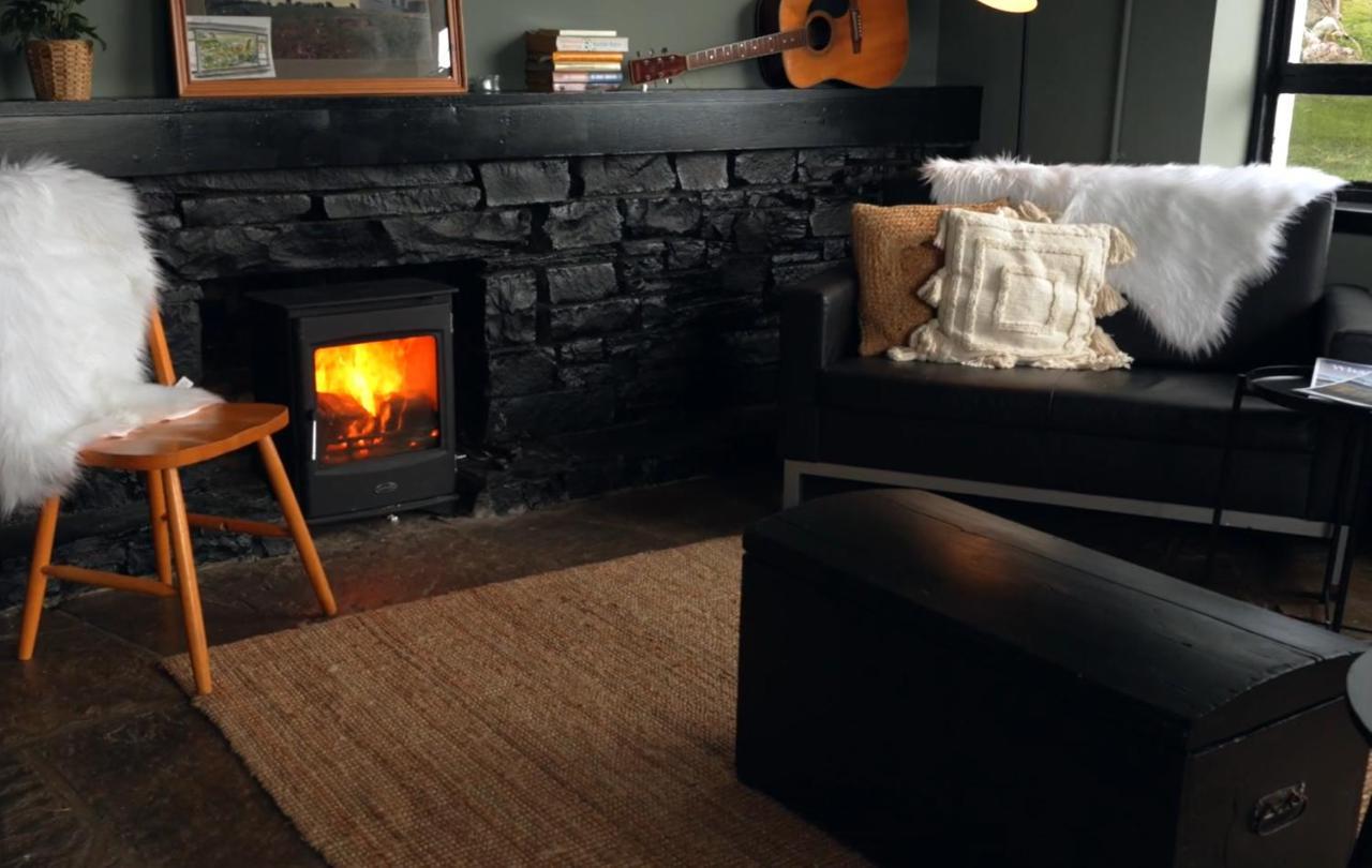 Ben Lettery Hostel Ballynahinch Exteriör bild